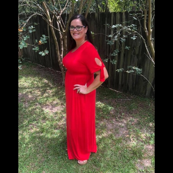 SALE ❤️🥰 Red Three Quarter Sleeve Maxi Dress😍🥰 - Picture 4 of 4